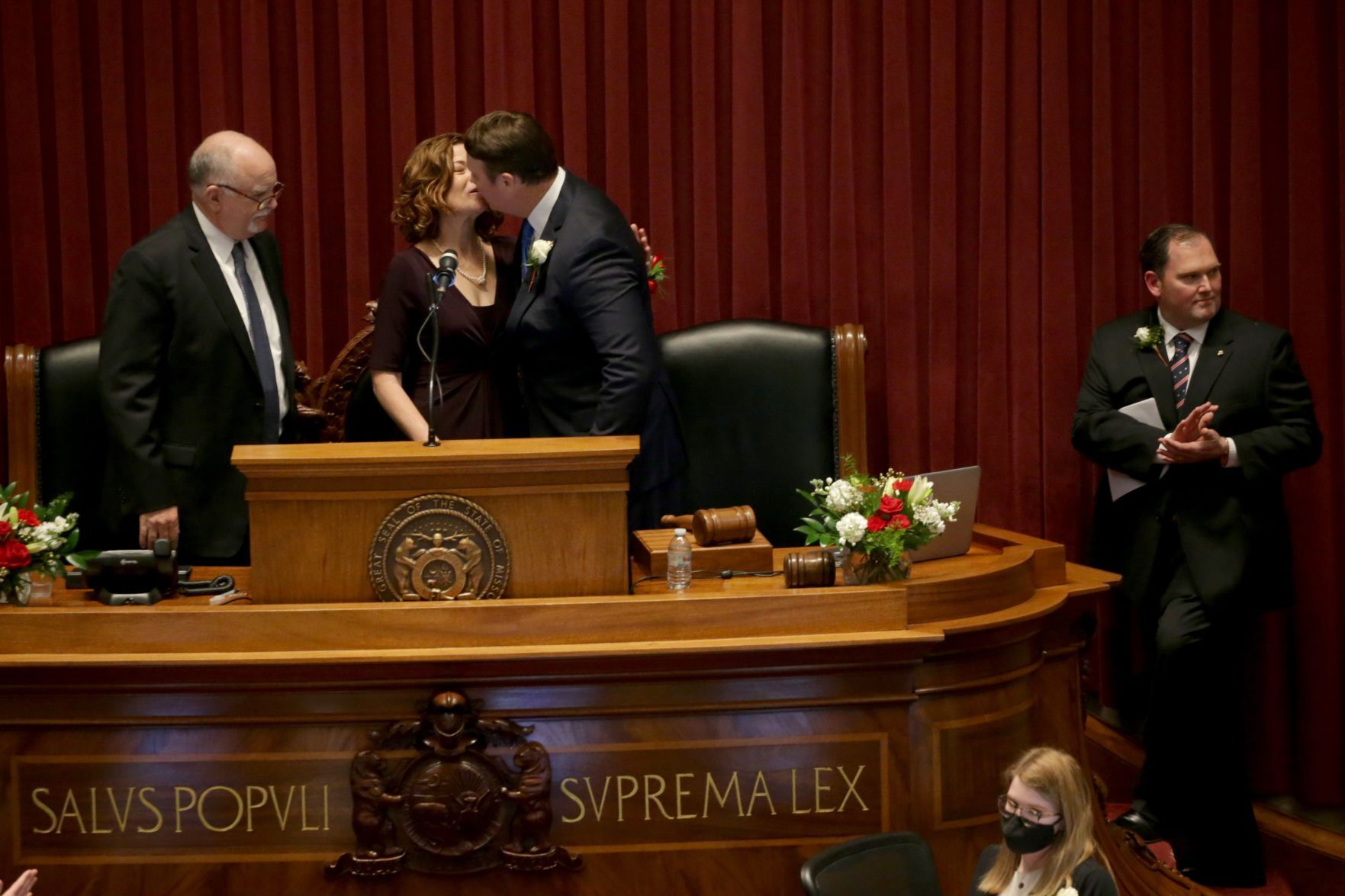 New lawmakers sworn in as Missouri's 2021 legislative session starts